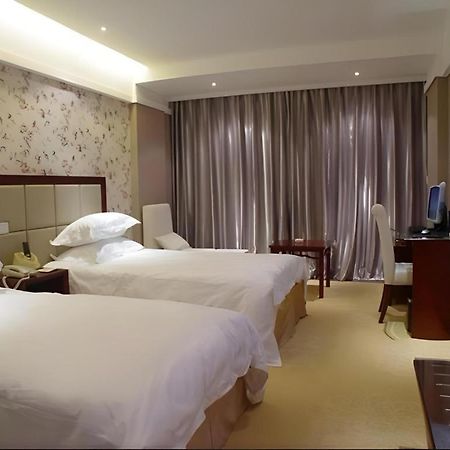 New Friendship Hotel Лоян Экстерьер фото