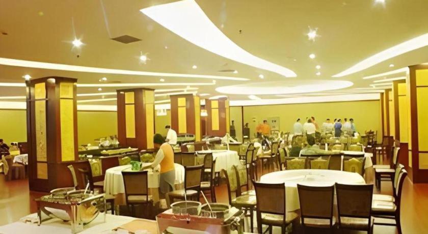 New Friendship Hotel Лоян Экстерьер фото